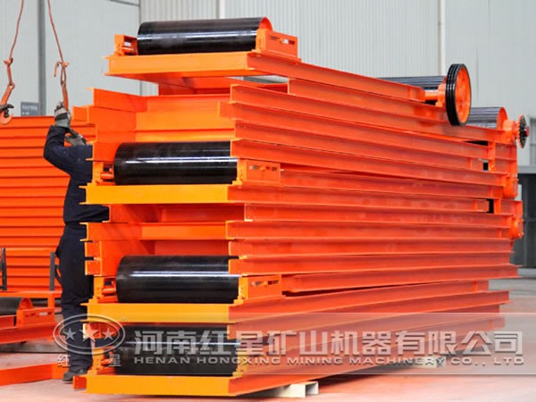 帶式輸送機 帶式輸送機