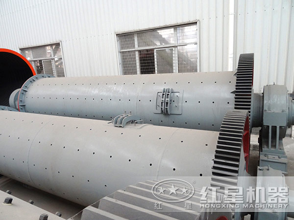 鉻礦球磨機(jī) 鉻礦球磨機(jī)