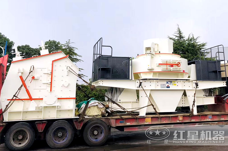 石料生產(chǎn)線發(fā)貨現(xiàn)場 石料生產(chǎn)線發(fā)貨現(xiàn)場