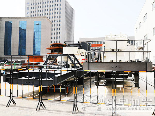 移動制砂機(jī) 移動制砂機(jī)