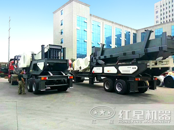 沙場移動車載制砂機發貨現場 沙場移動車載制砂機發貨現場