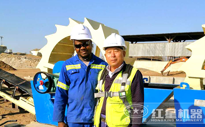 廠家對洗砂機安裝、調(diào)試現(xiàn)場 廠家對洗砂機安裝、調(diào)試現(xiàn)場