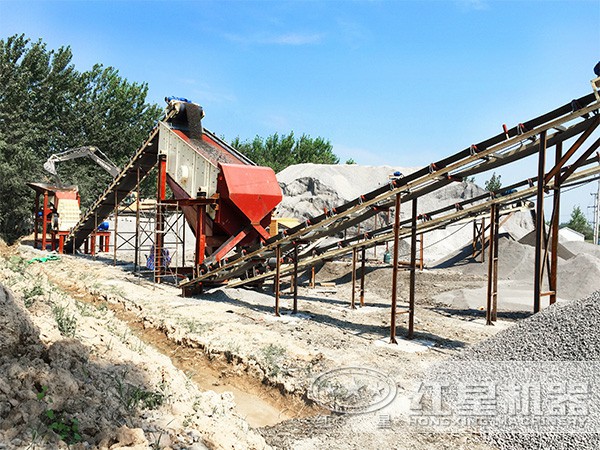 沖擊式制砂機作業(yè)現(xiàn)場 沖擊式制砂機作業(yè)現(xiàn)場