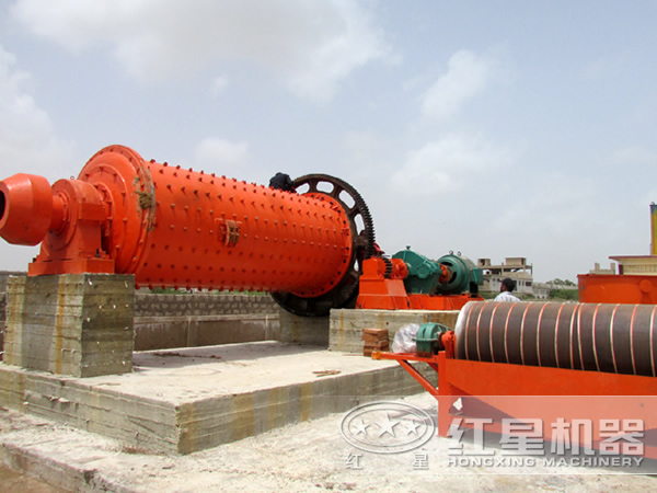 磁選機(jī)生產(chǎn)現(xiàn)場(chǎng) 磁選機(jī)生產(chǎn)現(xiàn)場(chǎng)