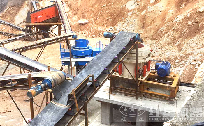 砂石生產(chǎn)線作業(yè)現(xiàn)場(chǎng) 砂石生產(chǎn)線作業(yè)現(xiàn)場(chǎng)