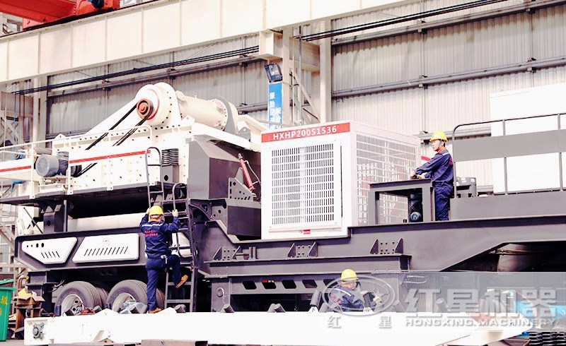 移動式煤矸石制砂機(jī) 移動式煤矸石制砂機(jī)