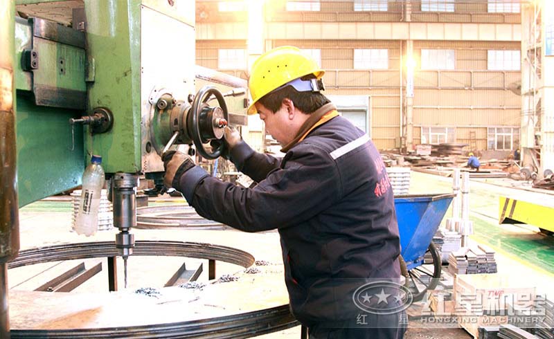 紅星大型設備生產(chǎn)車間圖 紅星大型設備生產(chǎn)車間圖