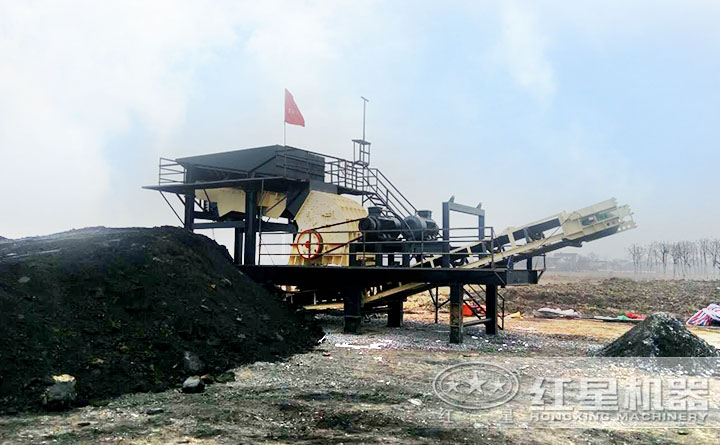 移動重錘破碎煤現場 移動重錘破碎煤現場