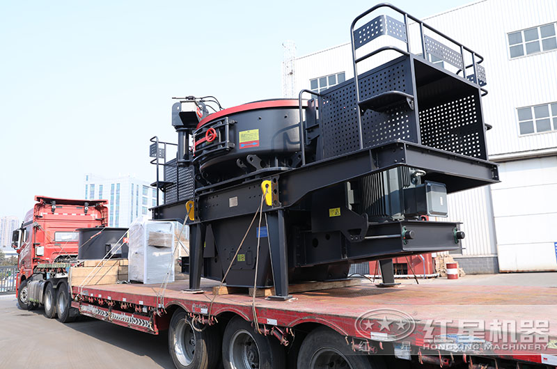 成套石頭碎砂設備裝車發貨中 成套石頭碎砂設備裝車發貨中